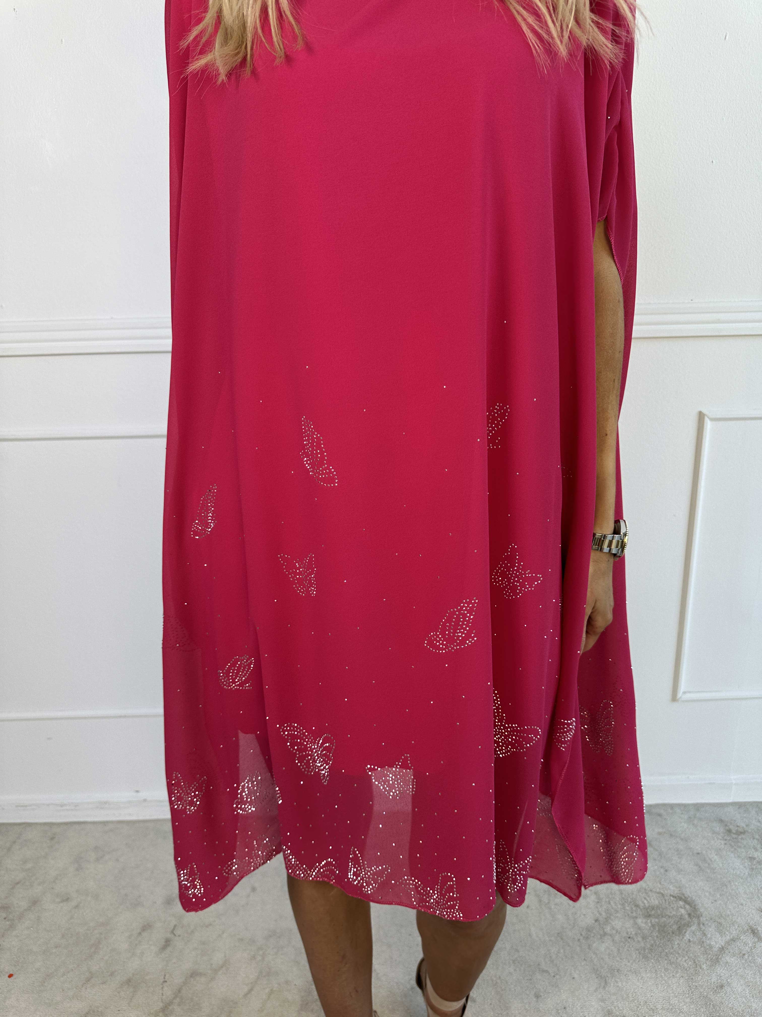 Mirabella Crystal - Tunikaklänning med chiffonglager med fuskpälskant och underkjol i viskos